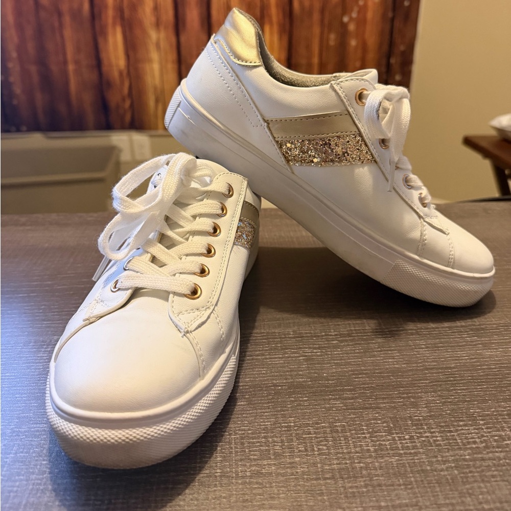 Steve Madden White and Gold Glitter Sneakers